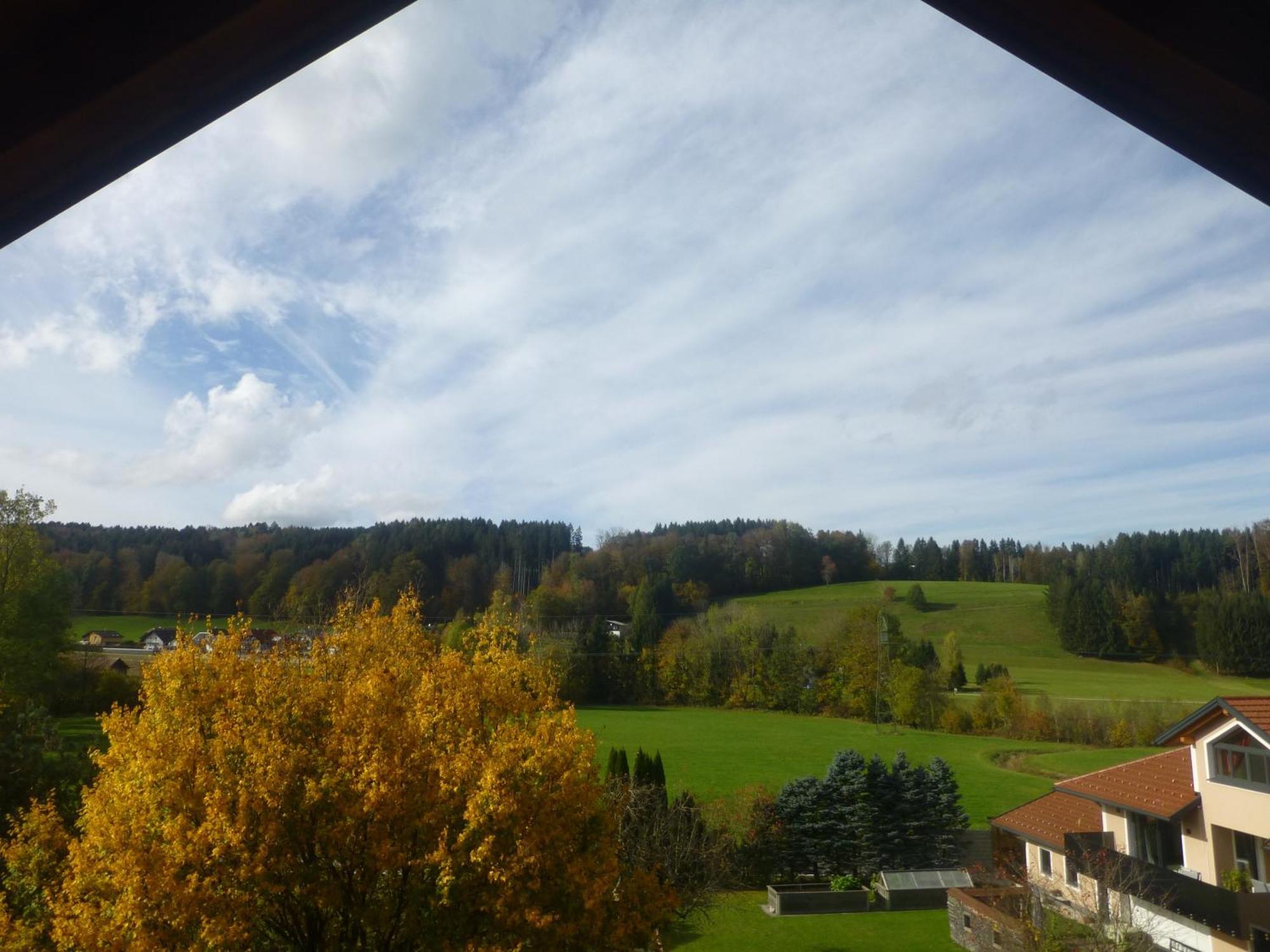 Rosslwirt-Rast Bed and Breakfast Strass im Attergau Buitenkant foto