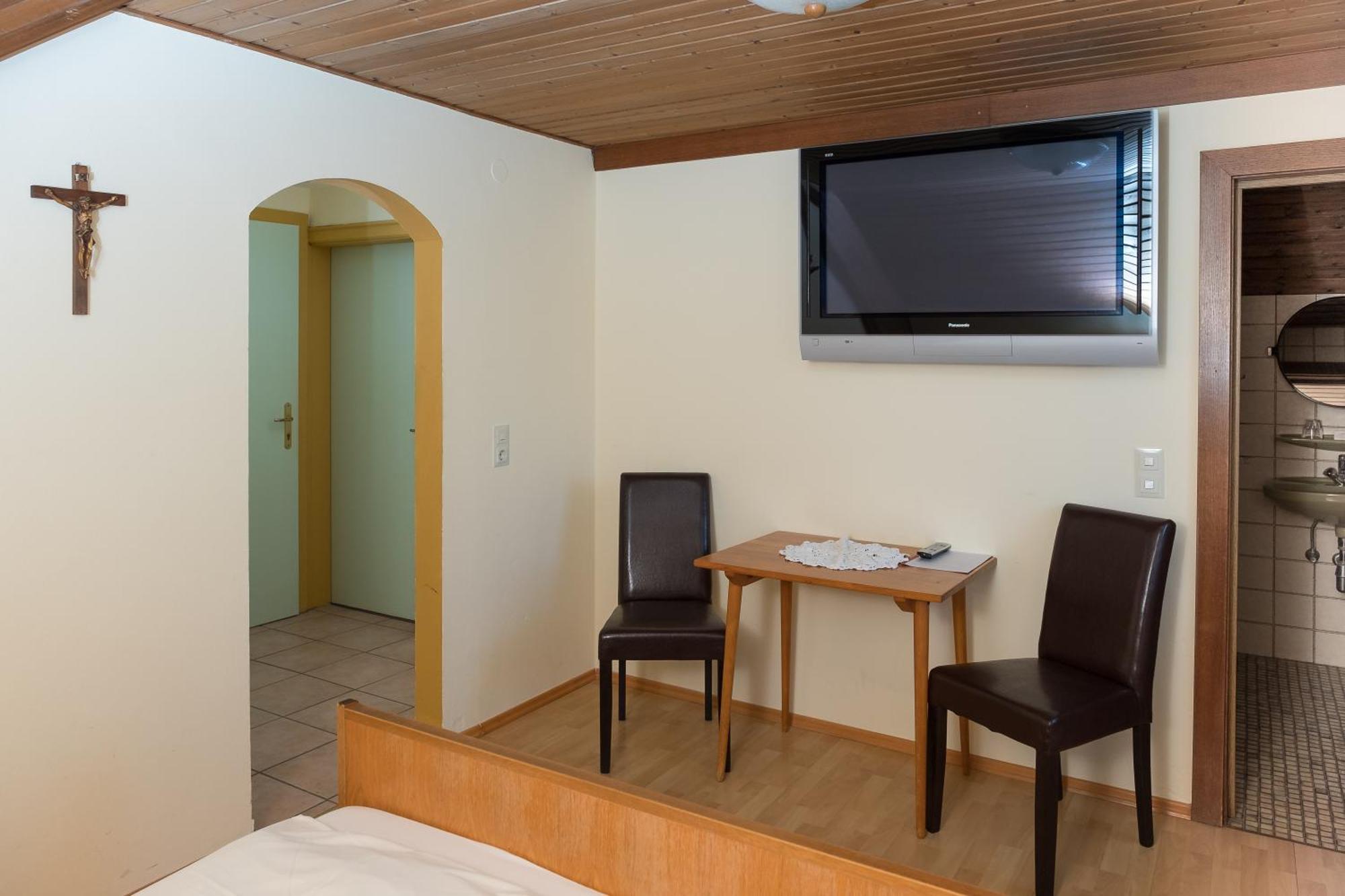 Rosslwirt-Rast Bed and Breakfast Strass im Attergau Buitenkant foto