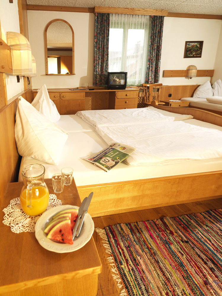 Rosslwirt-Rast Bed and Breakfast Strass im Attergau Buitenkant foto