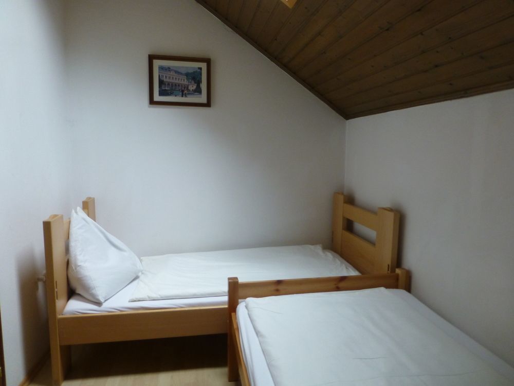 Rosslwirt-Rast Bed and Breakfast Strass im Attergau Buitenkant foto